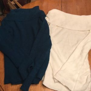 Carolyn Taylor and Love Rocks Turtle Neck